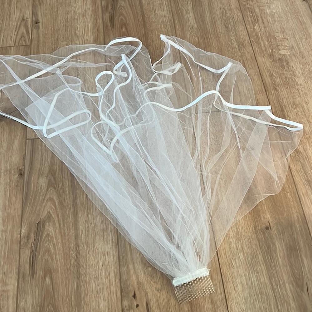 Mini Bridal Veil